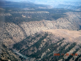 flying with LaVar - aerial - Utah backcountryside - Sand Wash (WPT676)