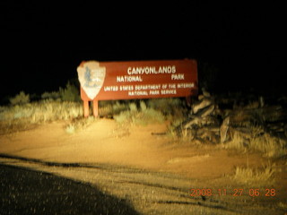 1 6pt. Canyonlands National Park - sign in headlights