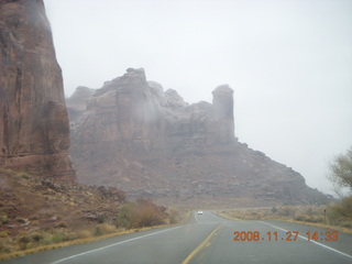 337 6pt. Canyonlands National Park - road