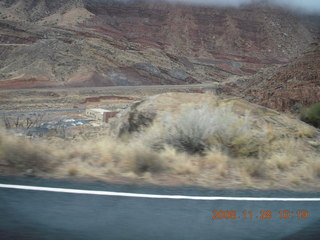 road to Canyonlands