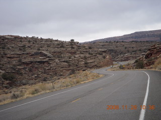 83 6pu. road to Canyonlands