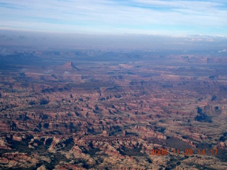 173 6pu. aerial Canyonlands area