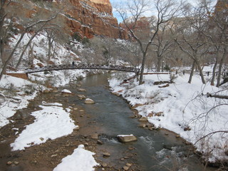 36 6qh. beth's Sunday zion-trip pictures - Zion National Park - Emerald Ponds hike - river
