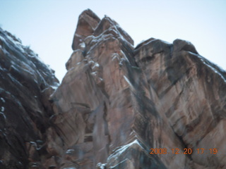 140 6ql. Zion National Park (blurry)