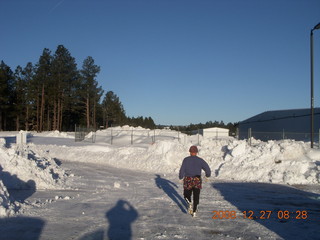 974 6qt. Adam running in the cold snow at Flagstaff Airport (FLG)