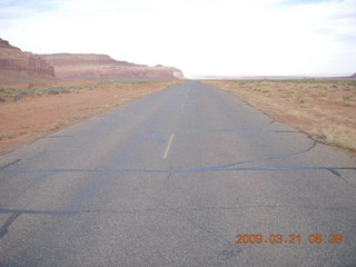 Monument Valley (UT25) run - horses