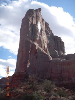 276 6uj. Arches National Park - Park Avenue hike