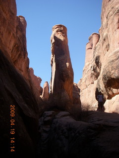 81 6uk. Arches National Park - Fiery Furnace hike