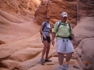 144 6uk. Arches National Park - Fiery Furnace hike - hikers