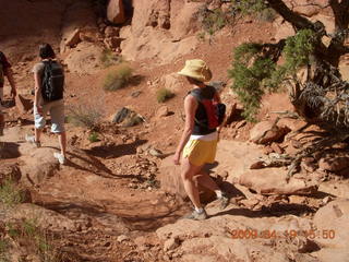 146 6uk. Arches National Park - Fiery Furnace hike - Chris