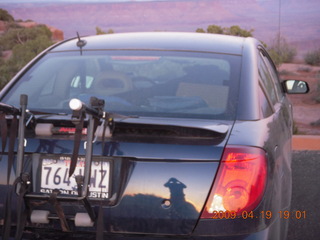 Canyonlands National Park - car with annoyed and annoying barking dog