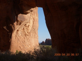 12 6ul. Arches National Park - Devil's Garden hike