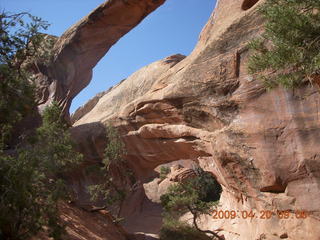 Arches National Park - Devil's Garden hike - Double-O Arch