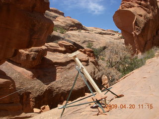 110 6ul. Arches National Park - Devil's Garden hike - Wall Arch remains + sign