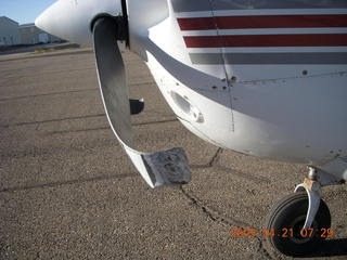 3 6um. gear up landing at Canyonlands (CNY)