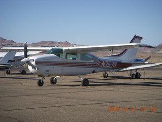 gear up landing at Canyonlands (CNY)