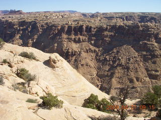 34 6um. Brown's Rim - Cateract Canyon