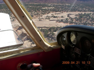 72 6um. Fry Canyon (UT74) - flying around with Charles Lawrence