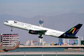 1 6un. Charles Lawrence photo - Boeing 757 - not my airplane - what a beauty