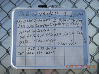 Bagdad Airport (E51) run - sign about lock