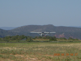 10 6wv. Ken landing C172 at Sedona Airport (SEZ)