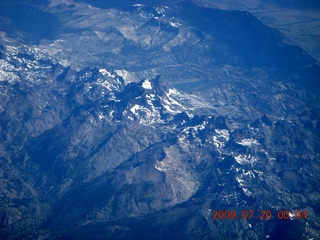 2 6xl. China eclipse - aerial - Sierra Nevada mountains