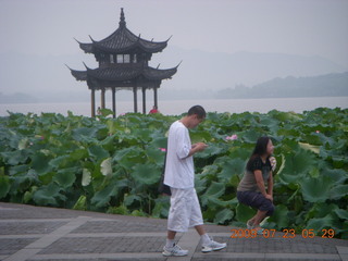 10 6xp. China eclipse - Hangzhou run - lake, lotuses, pagoda