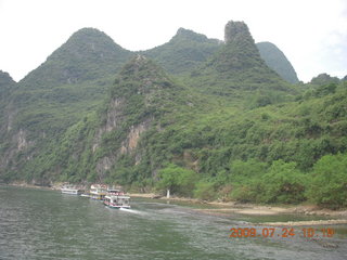 158 6xq. China eclipse - Li River  boat tour