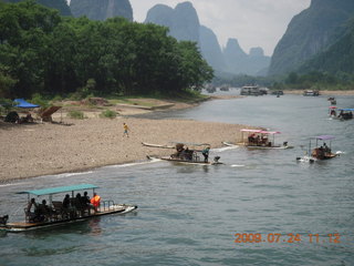 286 6xq. China eclipse - Li River  boat tour