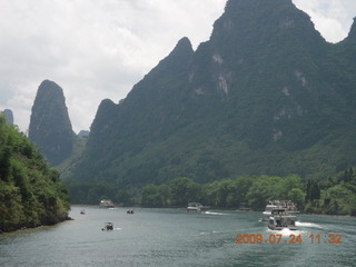 326 6xq. China eclipse - Li River  boat tour