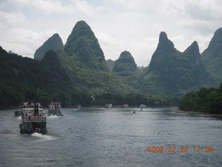 339 6xq. China eclipse - Li River  boat tour