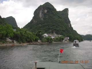 449 6xq. China eclipse - Li River  boat tour