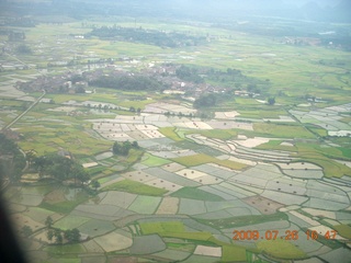127 6xs. China eclipse - aerial - Guilin