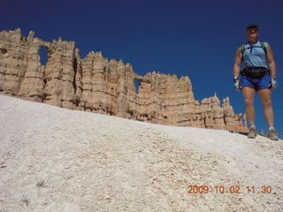 139 702. Bryce Canyon amphitheater hike - Adam