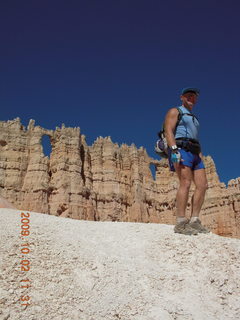 140 702. Bryce Canyon amphitheater hike - Adam