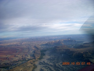33 703. aerial - Utah