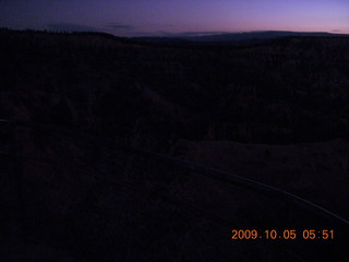 5 705. Bryce Canyon - rim from Fairyland to Sunrise - early dawn