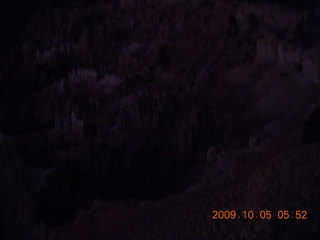7 705. Bryce Canyon - rim from Fairyland to Sunrise - early dawn