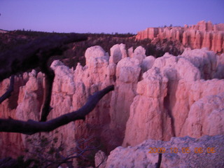 12 705. Bryce Canyon - rim from Fairyland to Sunrise - dawn