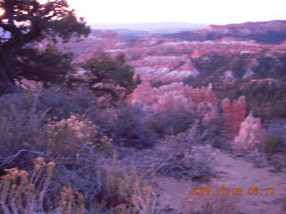 15 705. Bryce Canyon - rim from Fairyland to Sunrise