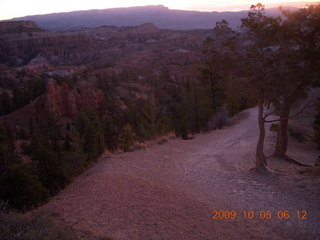 19 705. Bryce Canyon - rim from Fairyland to Sunrise