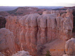 Bryce Canyon - rim from Fairyland to Sunrise - dawn