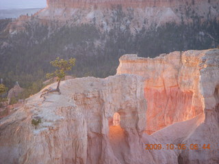 36 705. Bryce Canyon - sunrise at Sunrise Point