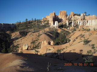 48 705. Bryce Canyon - Fairyland trail
