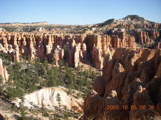 65 705. Bryce Canyon - Fairyland trail