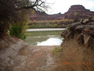 Lathrop trail hike - Colorado River