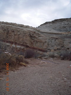 158 71d. Little Wild Horse Pass slot-canyon hike