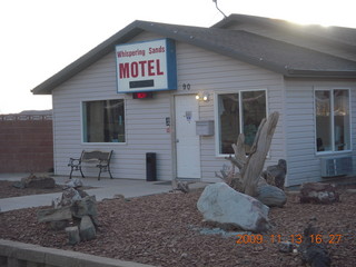 Hanksville - Whispering Sands Motel