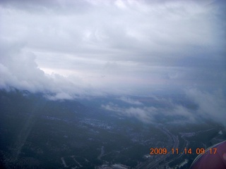 48 71e. aerial - PGA to DVT - clouds