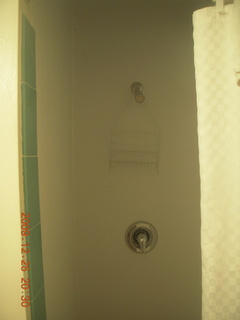 216 72r. hotel room shower - how do I not get cold-water spray?